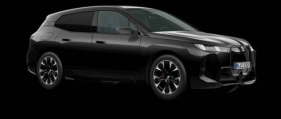 BMW iX 2 of 5