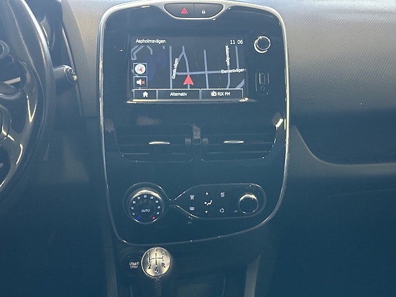 Renault Clio 12 of 20
