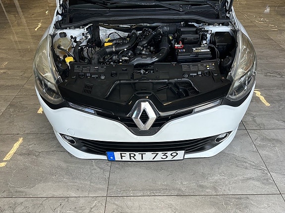 Renault Clio 9 of 20