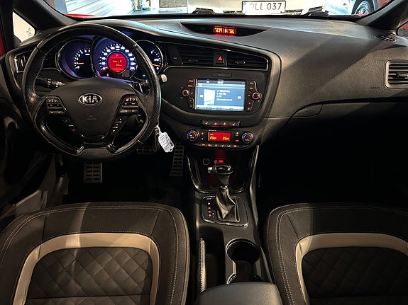 Kia Ceed 7 of 13