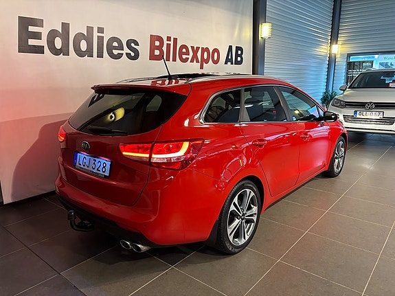 Kia Ceed 4 of 13
