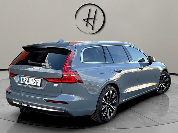 Volvo V60 5 of 30