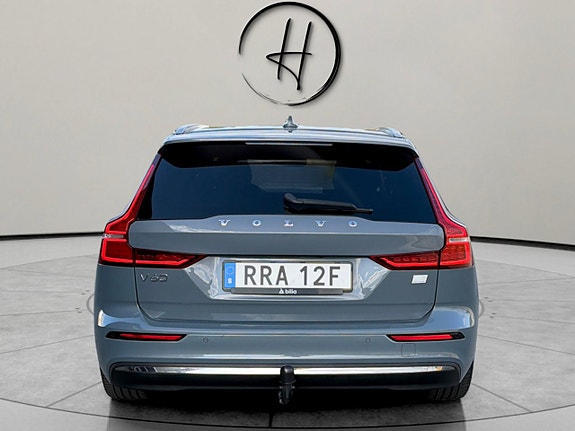 Volvo V60 4 of 30