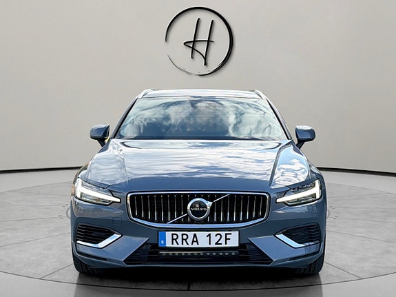 Volvo V60 3 of 30