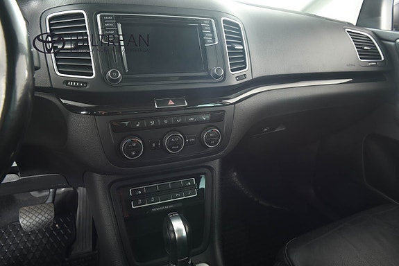 Volkswagen Sharan 11 of 14