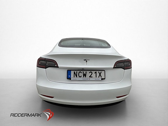 Tesla Model 3 6 of 29