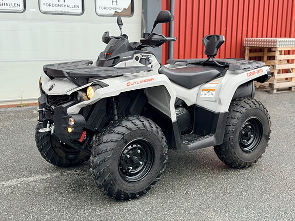 Can-Am Outlander 500 DPS Välhållen/Traktor A Reg/Nyservad 1.000:-/mån Frakt 7 of 20