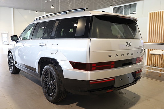 Hyundai Santa Fe 6 of 29