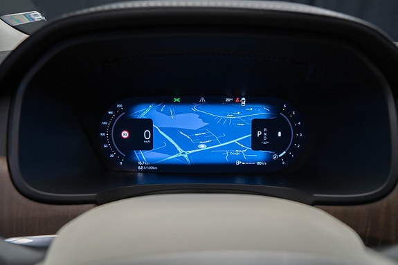 Volvo V90 Cross Country 22 of 25
