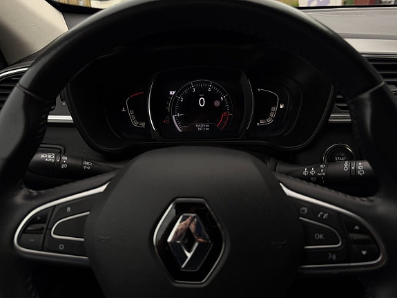 Renault Kadjar 18 of 23