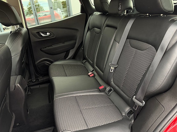 Renault Kadjar 17 of 23