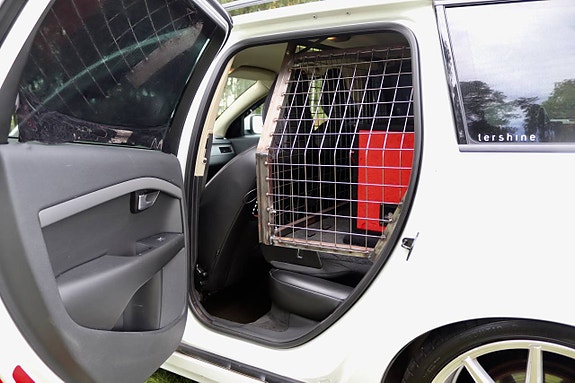 Volvo V70 9 of 11
