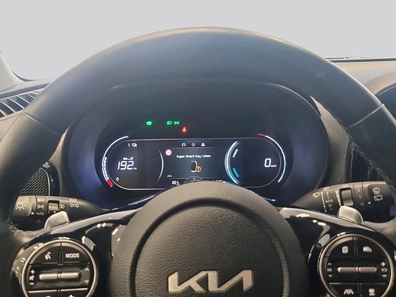 Kia e-Soul 10 of 18