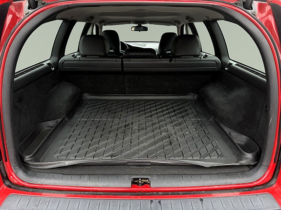Volvo V70 9 of 9