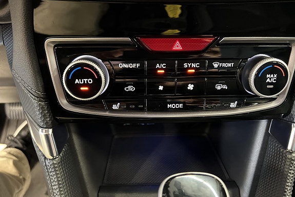 Subaru Forester 13 of 19