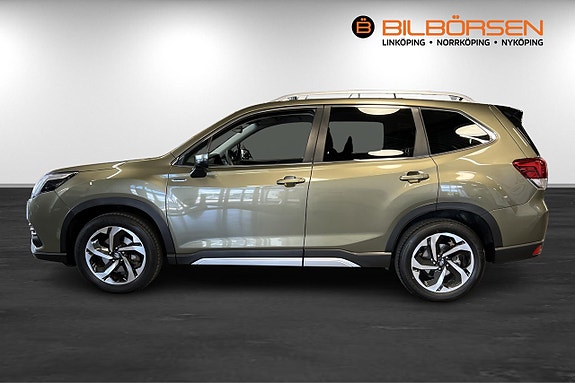 Subaru Forester 4 of 19