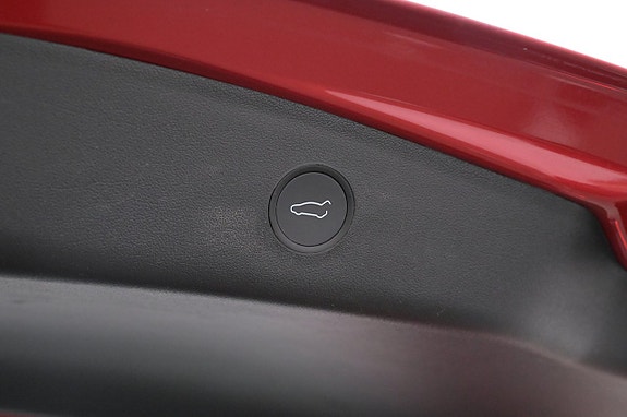Tesla Model 3 24 of 27