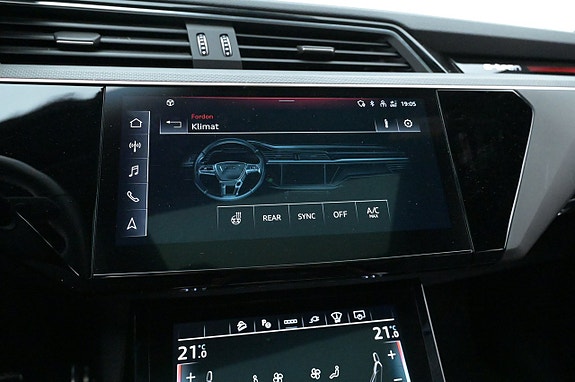 Audi Q8 23 of 27