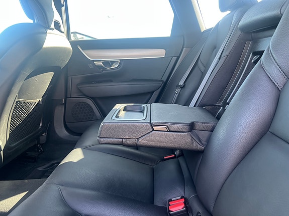 Volvo V90 10 of 15