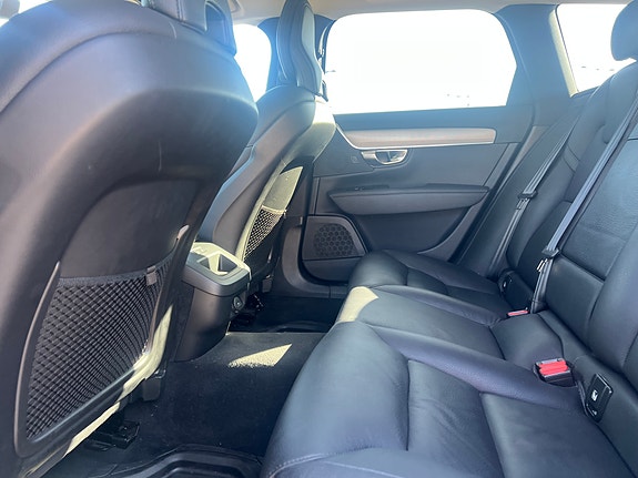 Volvo V90 9 of 15