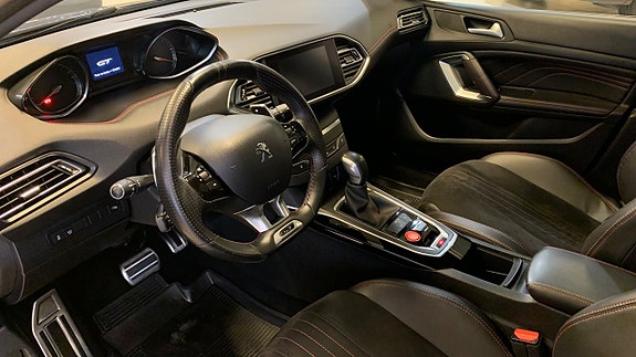 Peugeot 308 SW 5 of 14