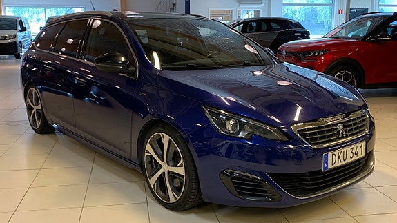 Peugeot 308 SW 4 of 14