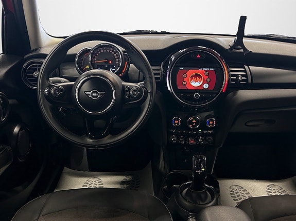 MINI Cooper 9 of 23