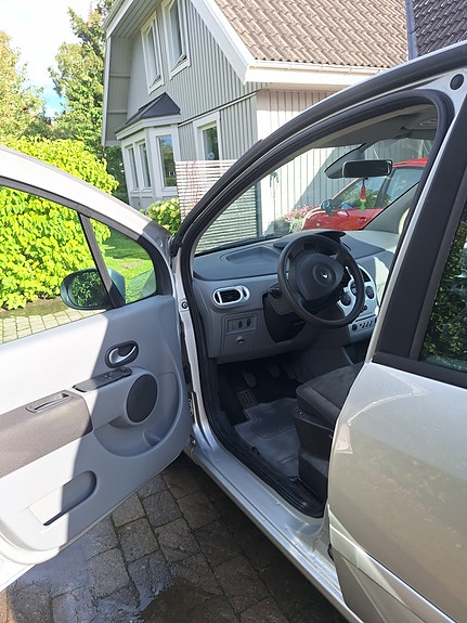 Renault Modus 7 of 10
