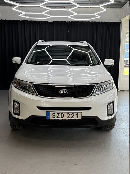 Kia Sorento 10 of 13