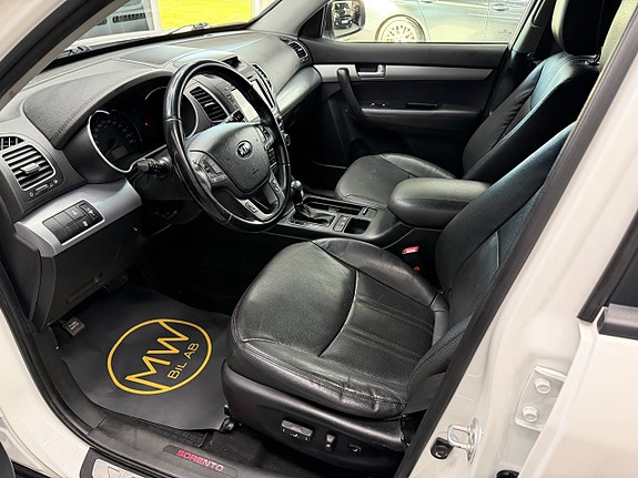 Kia Sorento 5 of 13