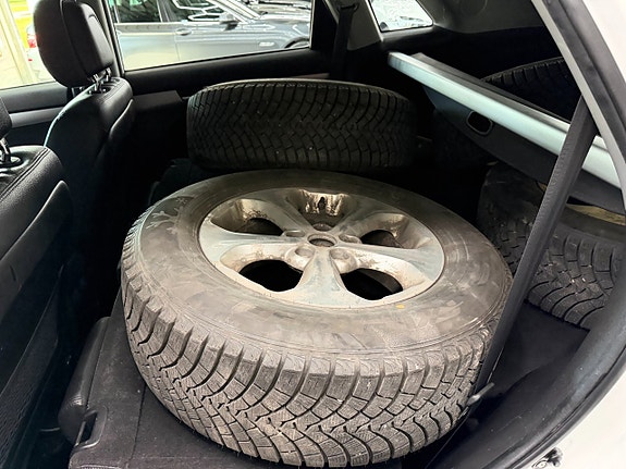Kia Sorento 7 of 13