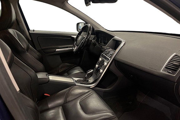 Volvo XC60 18 of 22