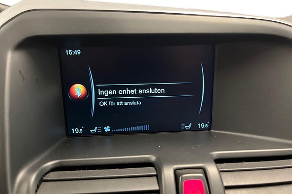 Volvo XC60 15 of 22