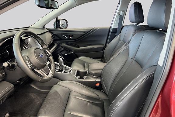 Subaru Outback 8 of 18