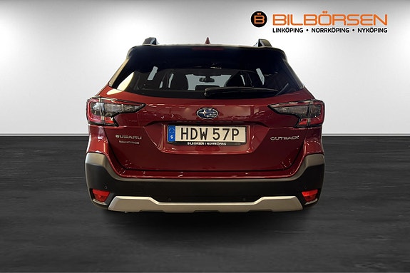 Subaru Outback 5 of 18