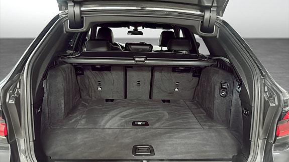 BMW 520 10 of 12