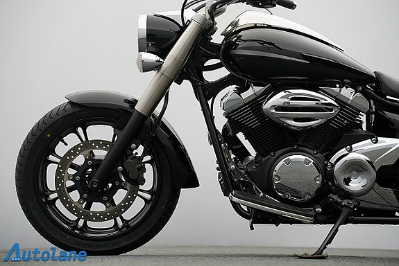 Yamaha XVS950A Midnight Star *Nya Däck 13 of 23
