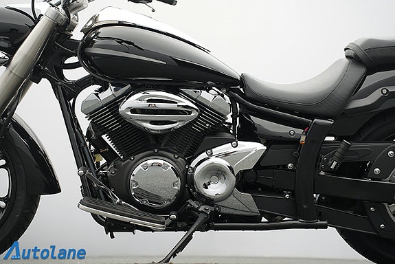 Yamaha XVS950A Midnight Star *Nya Däck 14 of 23
