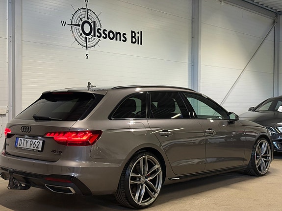 Audi A4 6 of 28