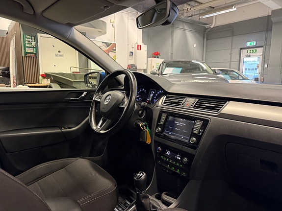 Skoda Rapid Spaceback 21 of 25