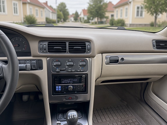 Volvo S70 9 of 10