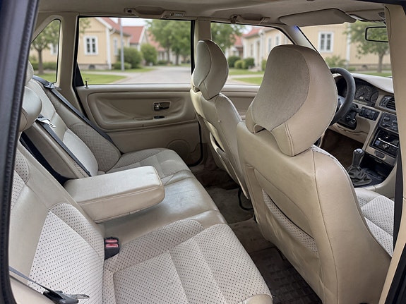 Volvo S70 8 of 10