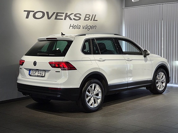 Volkswagen Tiguan 5 of 25