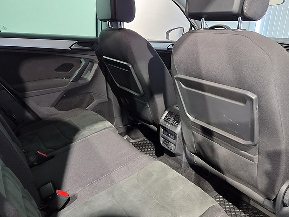 Volkswagen Tiguan 21 of 25