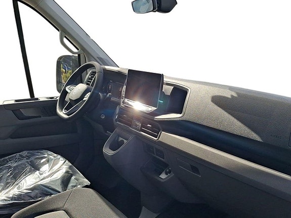 Volkswagen Crafter 9 of 11