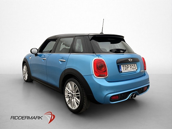 MINI Cooper S 8 of 28