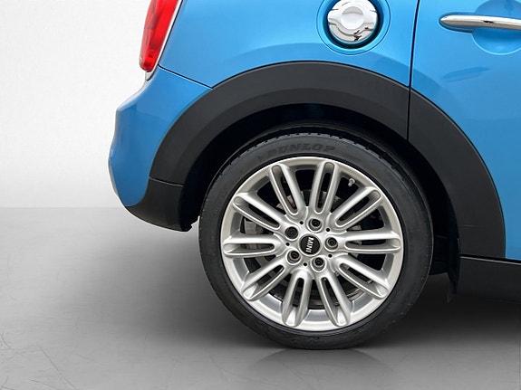 MINI Cooper S 27 of 28