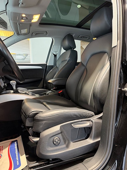 Audi Q5 10 of 19
