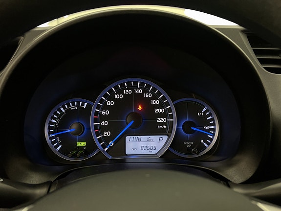 Toyota Yaris 13 of 23