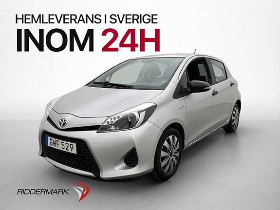 Toyota Yaris 3 of 23